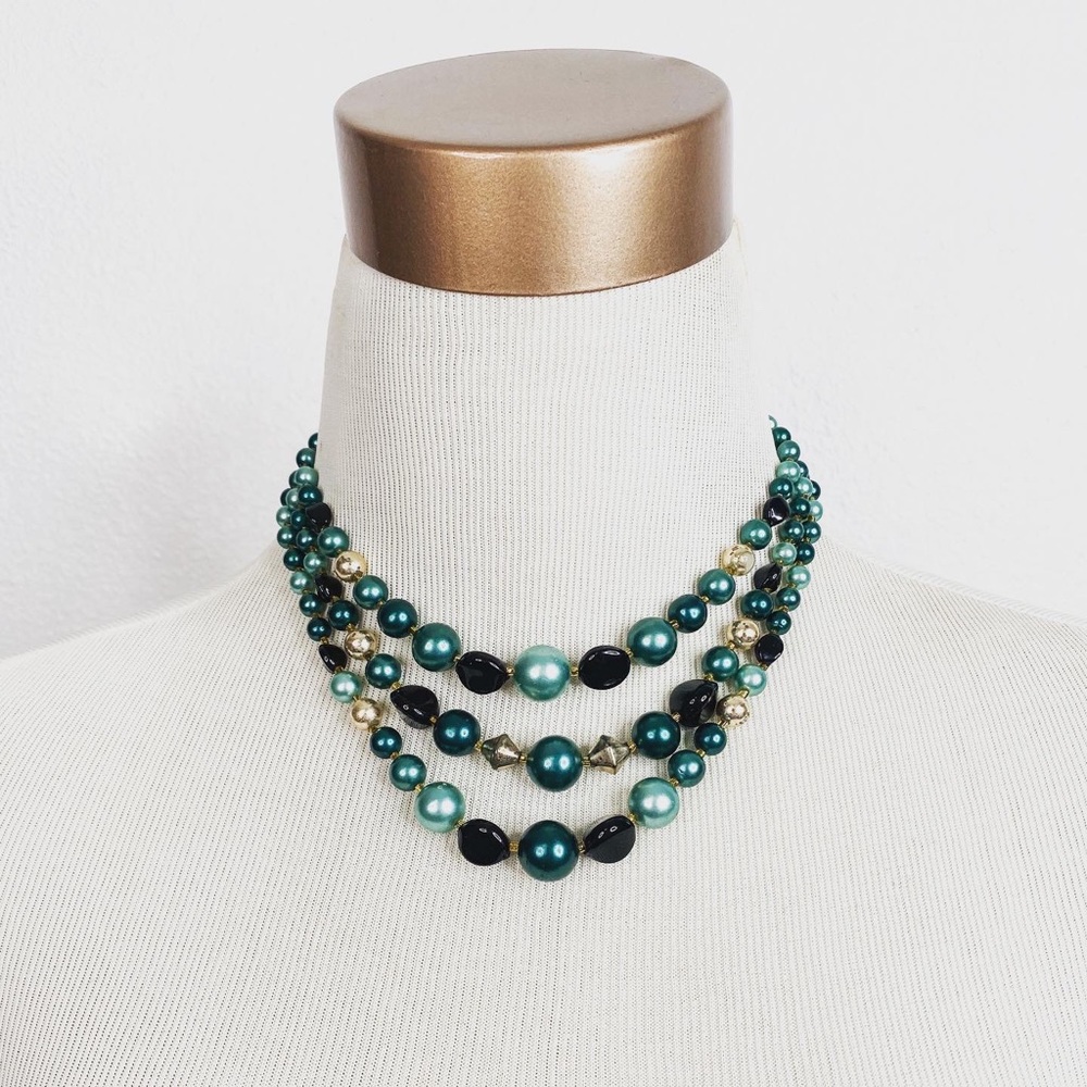 Vintage Japan Jewelry Set - Picture 4 of 4